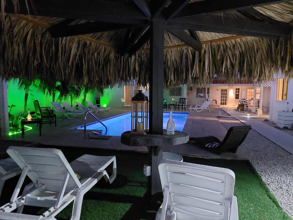 Вилла Tu Casita En Aruba Палм Бич Экстерьер фото