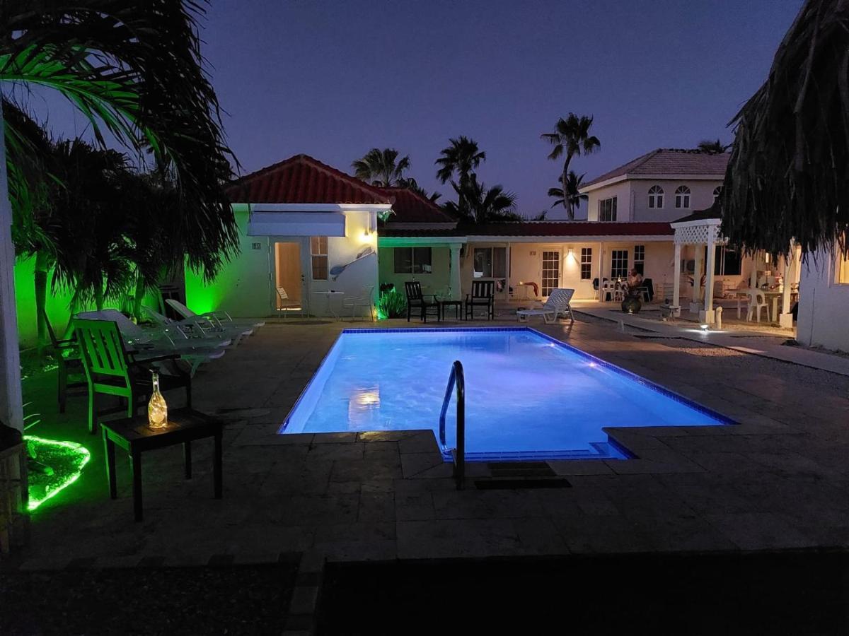 Вилла Tu Casita En Aruba Палм Бич Экстерьер фото